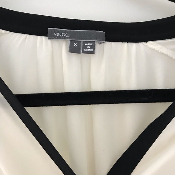 Vince button down silk blouse - Picture 5 of 6